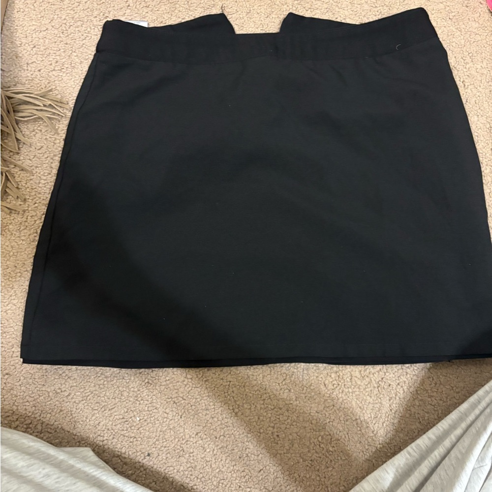 Classic Express Black Women's Skirt